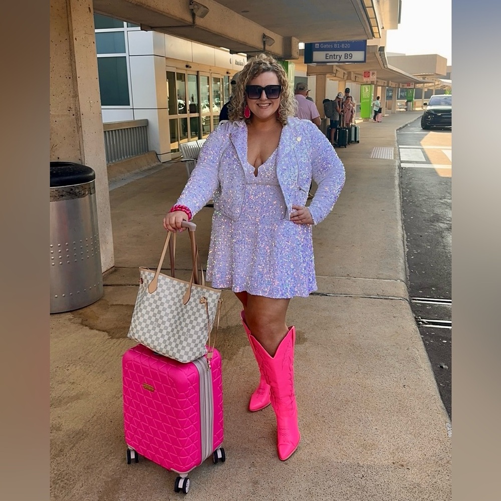 Meet your Posher, Nicole